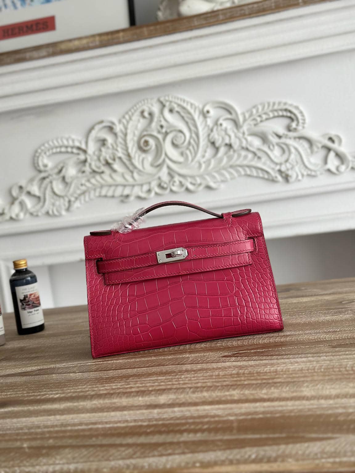 Kelly Crocodile-Embossed Cow Leather-38
